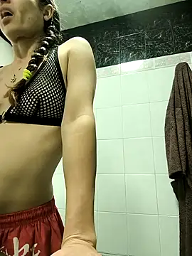 Snapshot of Sam_Sara chatting on October 1, 3:45 am Sam Sara online show from October 1, 3:45 am