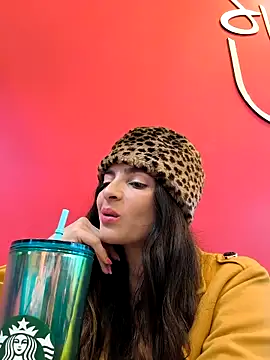 Snapshot of Sam_Sara chatting on October 19, 10:21 pm Sam Sara online show from October 19, 10:21 pm