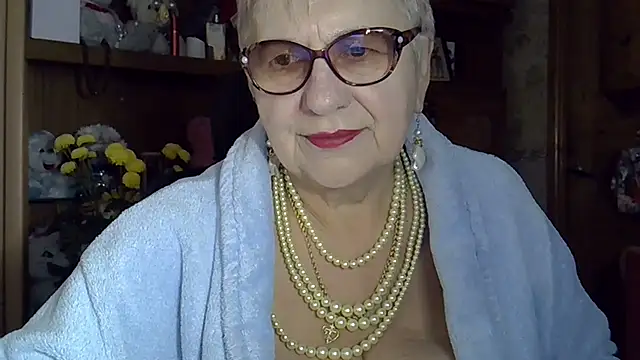 Snapshot of SweetCherry27 chatting on October 23, 4:56 am SweetCherry27 online show from October 23, 4:56 am