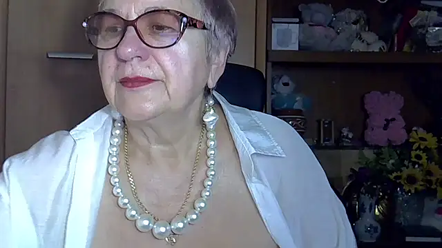 SweetCherry27 online show from November 28, 5:32 am