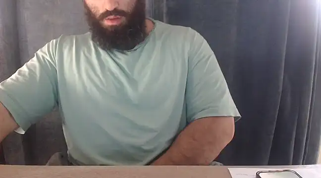 hugemachohandsome online show from December 4, 12:36 pm