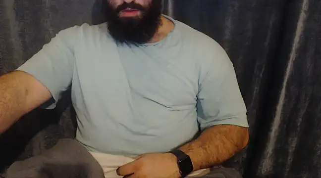 hugemachohandsome online show from December 4, 9:46 pm