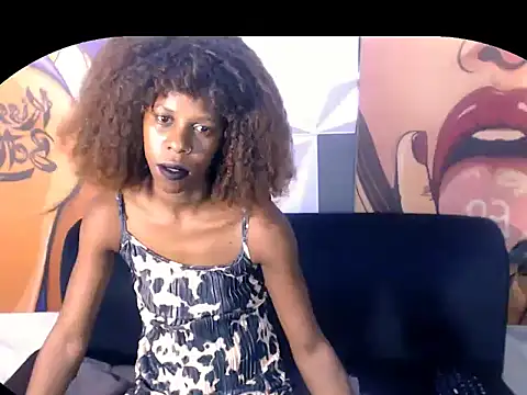 Snapshot of Ebonystormxxx chatting on March 13, 8:00 pm Ebonystormxxx online show from March 13, 8:00 pm