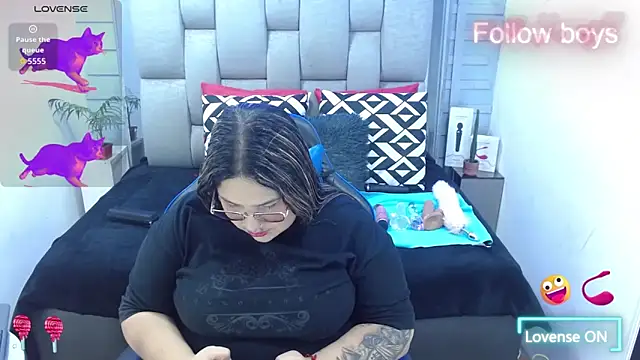 evelin zaens online show from December 19, 4:41 am