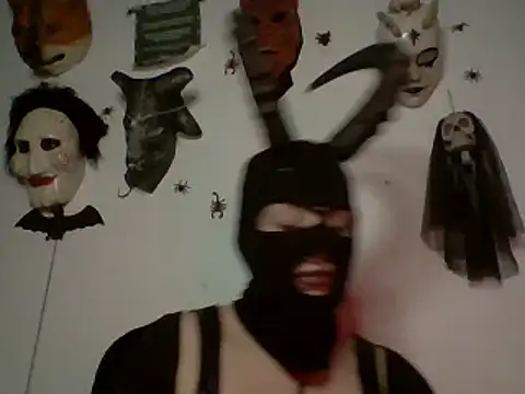 Snapshot of FeticheMacabre chatting on December 7, 3:36 am FeticheMacabre online show from December 7, 3:36 am