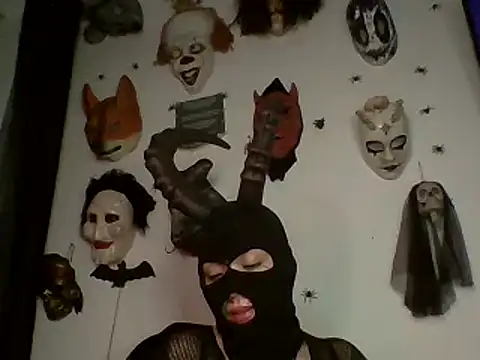 Snapshot of FeticheMacabre chatting on February 8, 4:25 am FeticheMacabre online show from February 8, 4:25 am