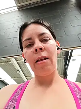 johannatb online show from February 4, 5:19 pm