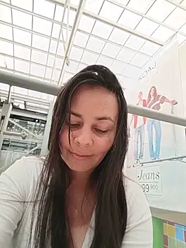 Snapshot of johannatb chatting on June 13, 10:08 pm johannatb online show from June 13, 10:08 pm