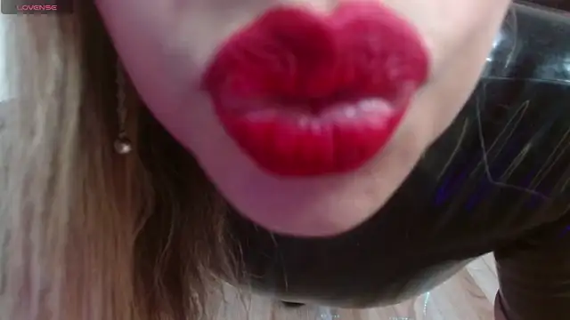 LatexDevil Blondie online show from December 9, 4:58 pm