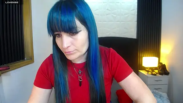 alicia moom online show from December 7, 1:51 pm