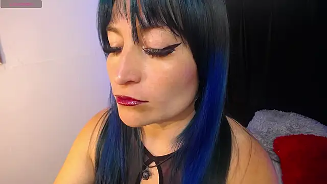 alicia moom online show from October 7, 6:49 pm