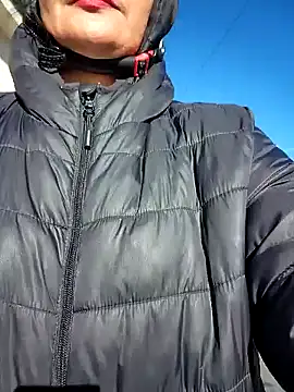 Snapshot of bellapaty chatting on December 21, 11:11 am bellapaty online show from December 21, 11:11 am