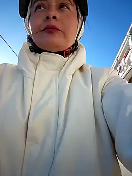 Snapshot of bellapaty chatting on December 23, 1:45 pm bellapaty online show from December 23, 1:45 pm