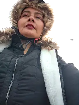 Snapshot of bellapaty chatting on February 10, 2:48 pm bellapaty online show from February 10, 2:48 pm