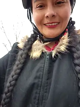 Snapshot of bellapaty chatting on February 15, 4:34 pm bellapaty online show from February 15, 4:34 pm