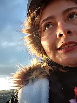 Snapshot of bellapaty chatting on February 22, 5:13 pm bellapaty online show from February 22, 5:13 pm