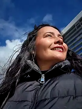 Snapshot of bellapaty chatting on March 9, 3:05 pm bellapaty online show from March 9, 3:05 pm