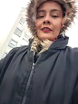 Snapshot of bellapaty chatting on March 11, 3:12 pm bellapaty online show from March 11, 3:12 pm