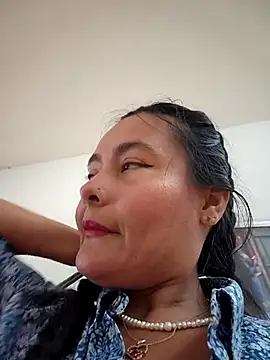 Snapshot of bellapaty chatting on September 16, 8:48 am bellapaty online show from September 16, 8:48 am