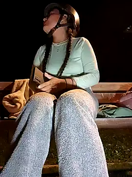 Snapshot of bellapaty chatting on October 8, 7:11 pm bellapaty online show from October 8, 7:11 pm