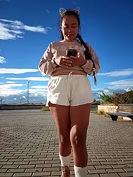 Snapshot of bellapaty chatting on October 23, 8:02 am bellapaty online show from October 23, 8:02 am