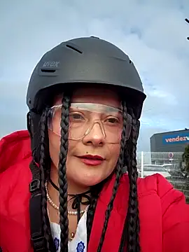 Snapshot of bellapaty chatting on February 21, 10:16 am bellapaty online show from February 21, 10:16 am