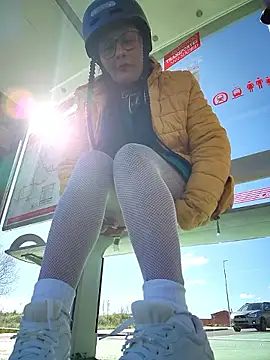 Snapshot of bellapaty chatting on March 29, 9:42 am bellapaty online show from March 29, 9:42 am