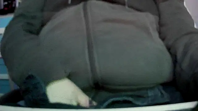 Snapshot of michele1500 chatting on November 3, 4:41 pm michele1500 online show from November 3, 4:41 pm