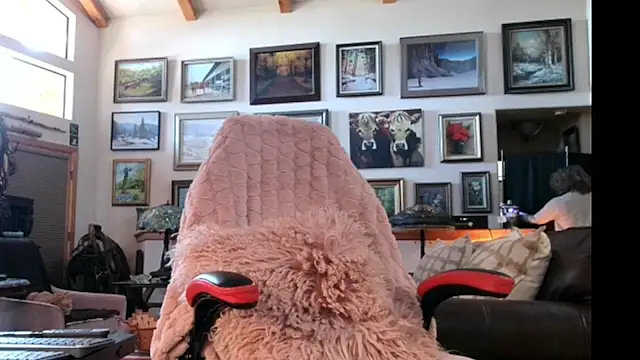 littlepistol01 online show from June 13, 2:48 pm