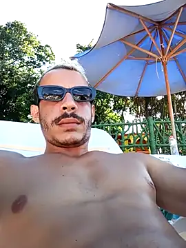 Snapshot of MachoScorpionCaralho chatting on February 15, 6:44 pm MachoScorpionCaralho online show from February 15, 6:44 pm