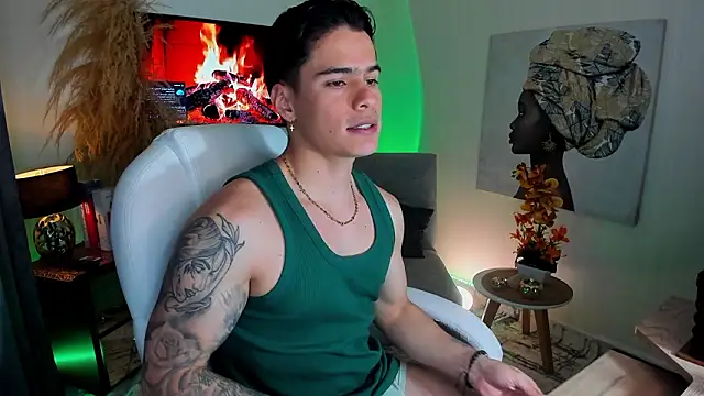 Snapshot of Matias_Murrier chatting on March 4, 12:00 pm Matias Murrier online show from March 4, 12:00 pm