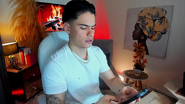 Snapshot of Matias_Murrier chatting on March 7, 12:02 pm Matias Murrier online show from March 7, 12:02 pm