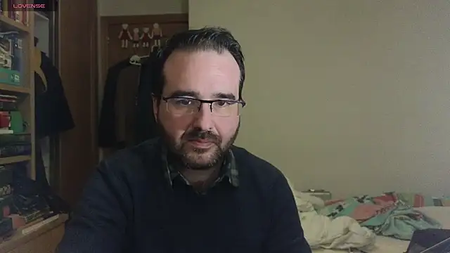 curiosillo83 online show from January 17, 8:55 pm