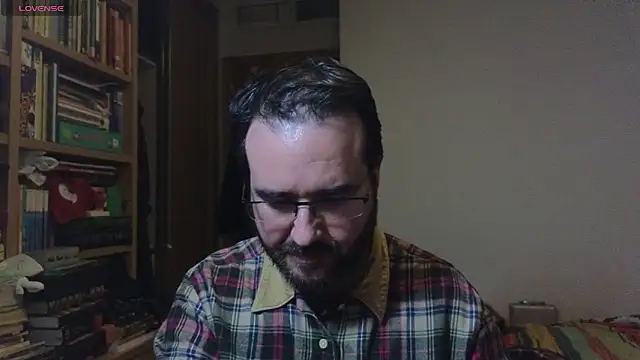 curiosillo83 online show from January 28, 7:32 pm