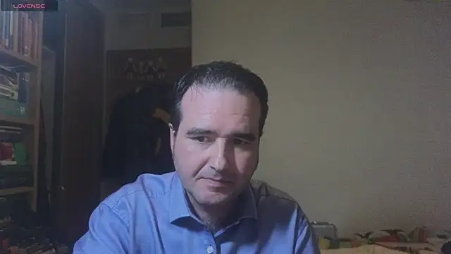 curiosillo83 online show from January 30, 6:54 pm