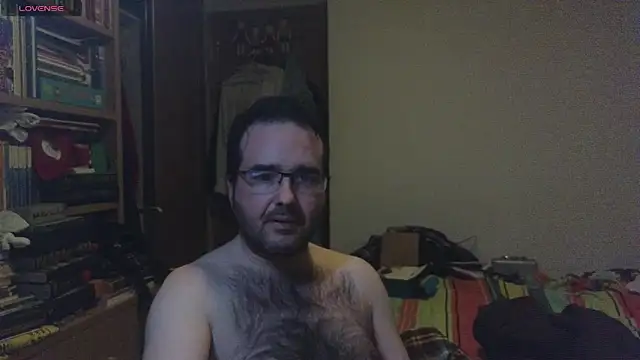 curiosillo83 online show from February 7, 6:13 pm