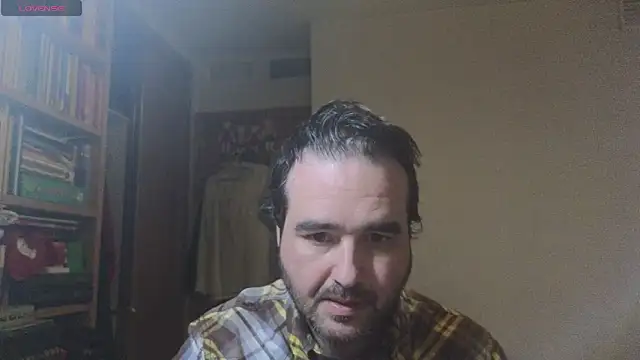 curiosillo83 online show from February 9, 6:26 pm