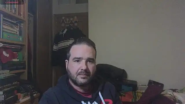 curiosillo83 online show from February 15, 1:31 am