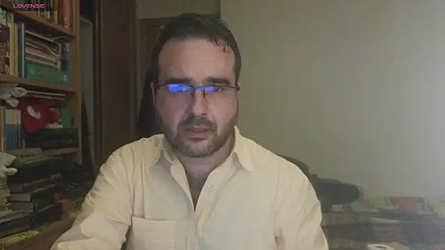 curiosillo83 online show from March 7, 11:40 am
