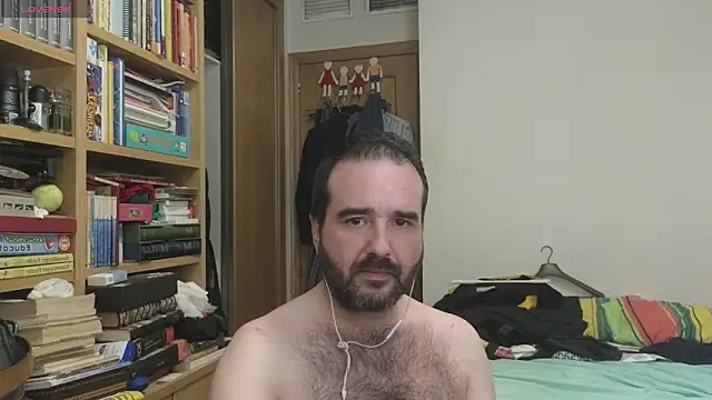 curiosillo83 online show from September 22, 3:41 am