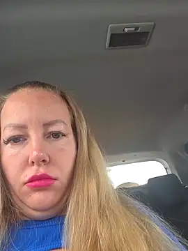 Snapshot of Jassy_Foxy chatting on April 11, 7:45 am Jassy Foxy online show from April 11, 7:45 am