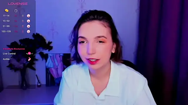 KindHazelHere  online show from October 13, 9:31 am