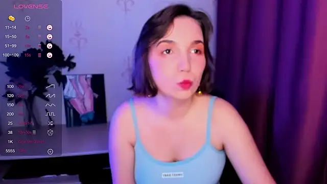 KindHazelHere  online show from October 31, 1:01 pm