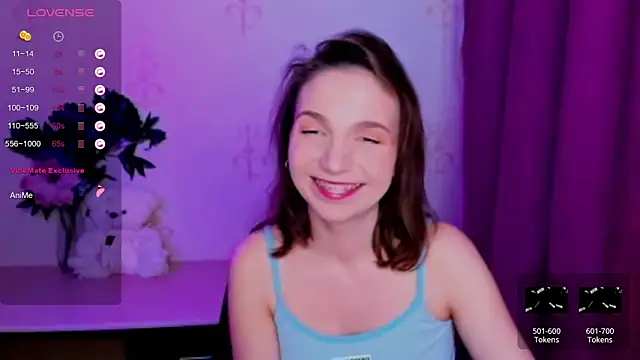KindHazelHere  online show from June 8, 1:44 pm