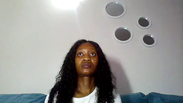 Hardnipples8 online show from October 31, 11:39 pm