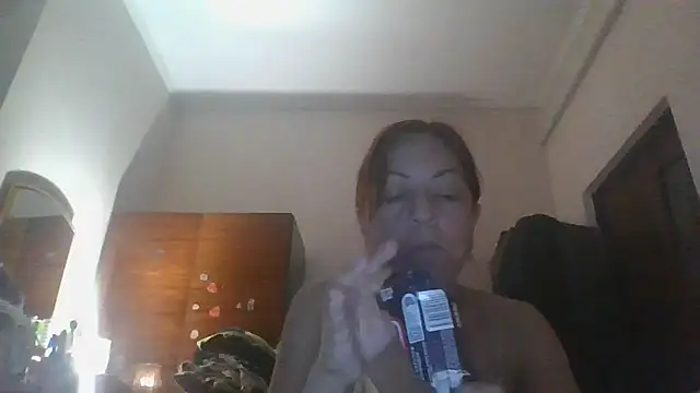 ShawnaAdams online show from October 5, 8:40 pm