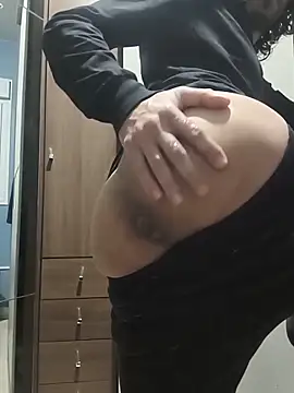 dark hole online show from June 4, 11:44 pm