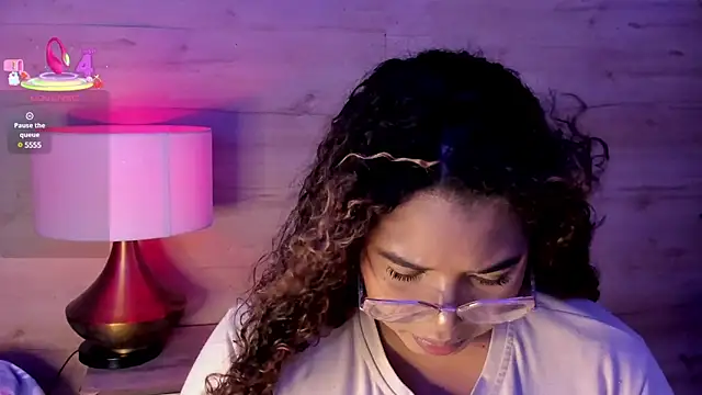  nickypurple  online show from March 21, 12:06 pm