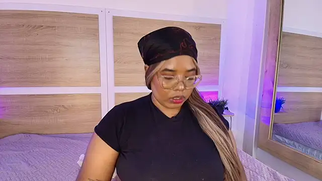  nickypurple  online show from June 27, 6:46 pm