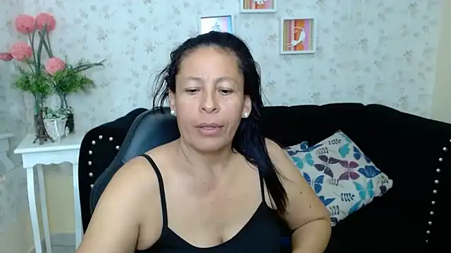 mature martina online show from March 4, 6:58 am